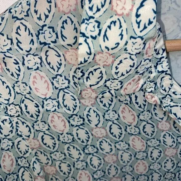 LAFAYETTE 148 New York Leaf Print Silk Blend Button Down Blouse - Picture 4 of 6